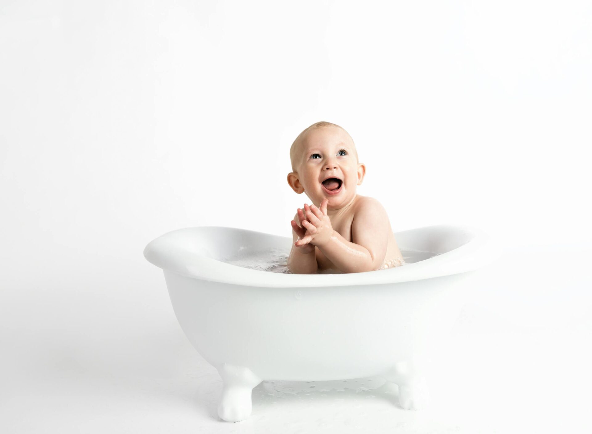 Bath Time Bliss: Kid-Friendly Toiletries for Happy Travels.