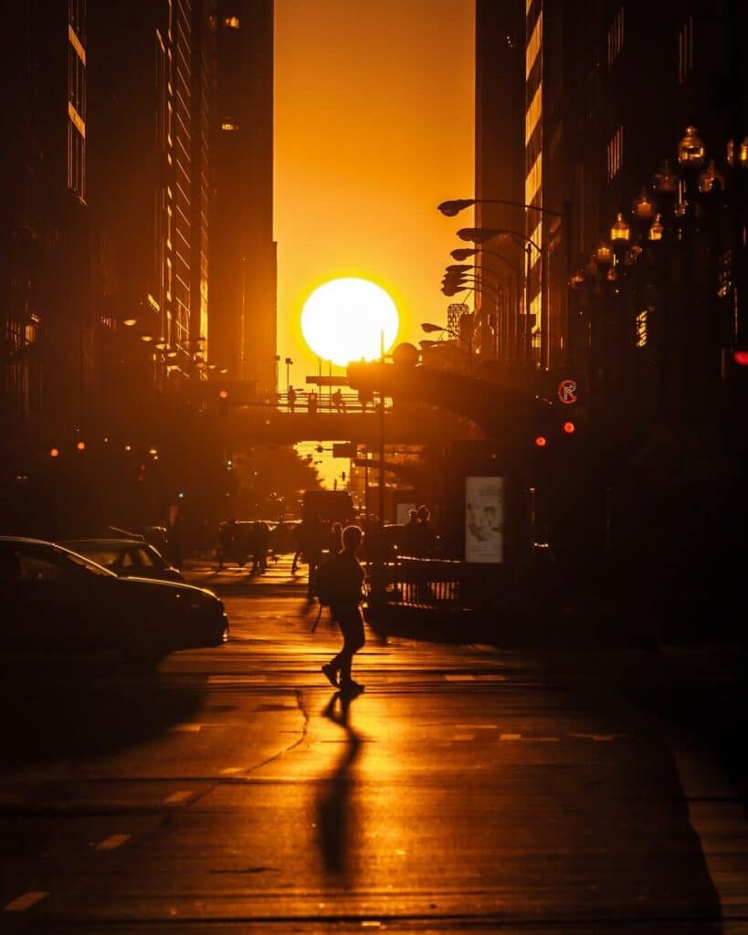 World Cup 2026 Travel Tips: What Most Guides Won't Tell You 8 Extreme summer heat in a city with strong sun and empty streets