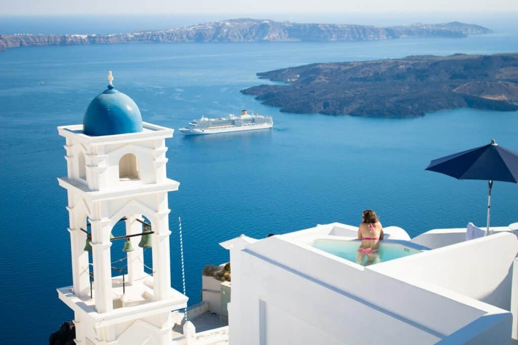 Travelling to Greece? Best eSIM Greece Options for 2026 7 Santorini, Greece